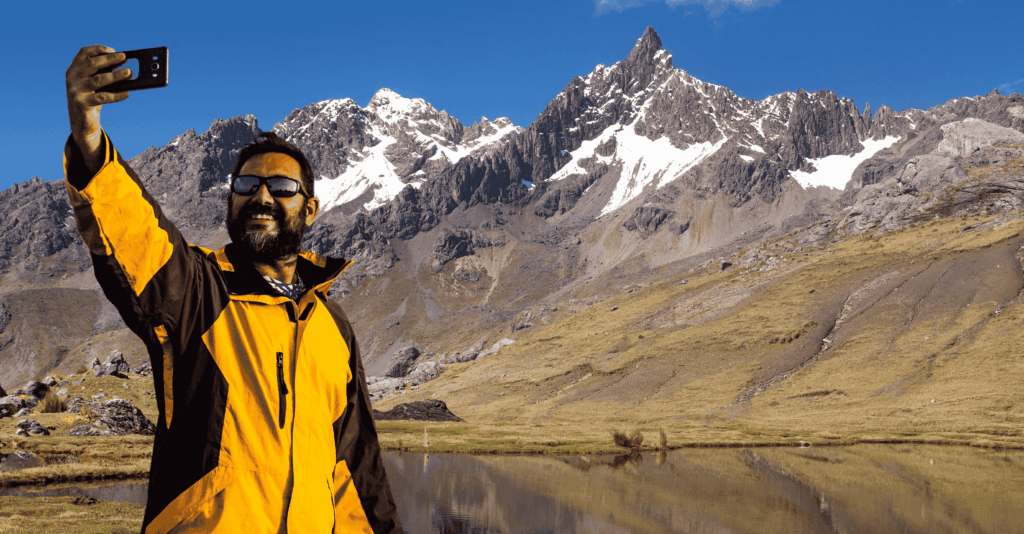 Ruta de trekking a las 7 lagunas del Ausangate en Cusco, Perú